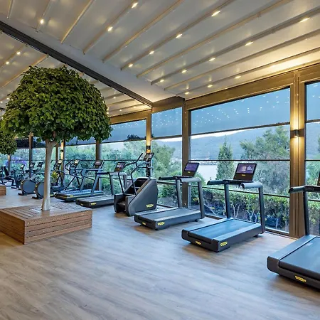 Rezort Titanic Luxury Collection Bodrum 5*