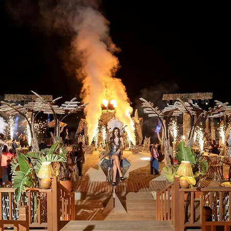 Rezort Titanic Luxury Collection Bodrum 5*