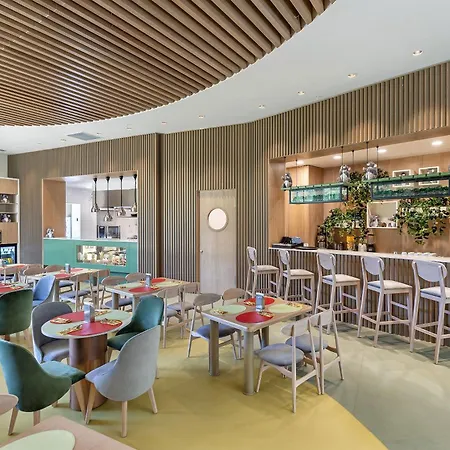 אתר נופש Titanic Luxury Collection Bodrum 5*