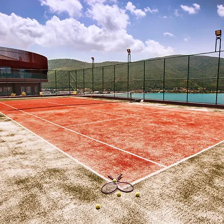 Titanic Luxury Collection Bodrum 5*