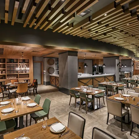 Titanic Luxury Collection Bodrum Guvercinlik (Bodrum)