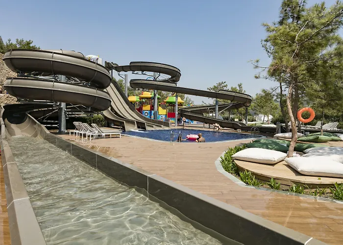 Titanic Luxury Collection Bodrum Курортный комплекс Гюверджинлик