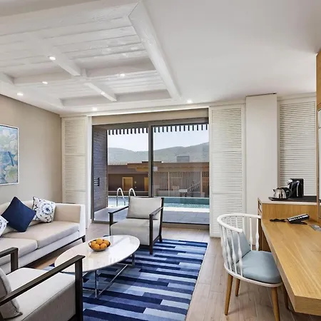 Resort Titanic Luxury Collection Bodrum 5*