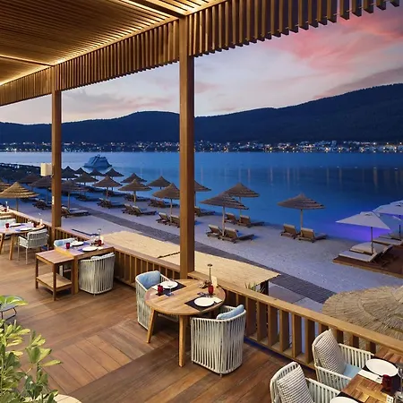 Titanic Luxury Collection Bodrum 5*