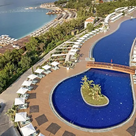 Resort Titanic Luxury Collection Bodrum Guvercinlik (Bodrum)