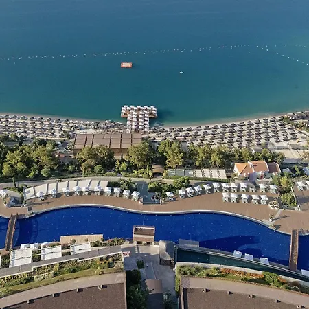 Titanic Luxury Collection Bodrum 5*