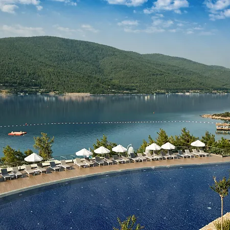 Titanic Luxury Collection Bodrum リゾート