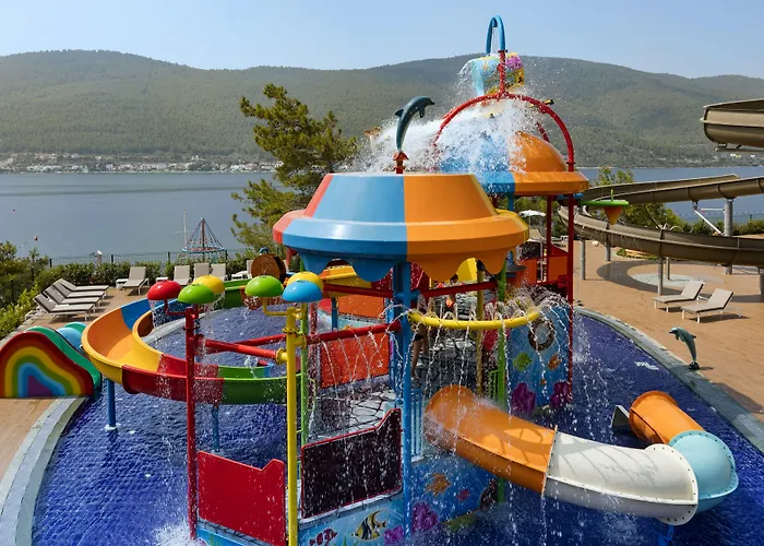 Titanic Luxury Collection Bodrum 5*