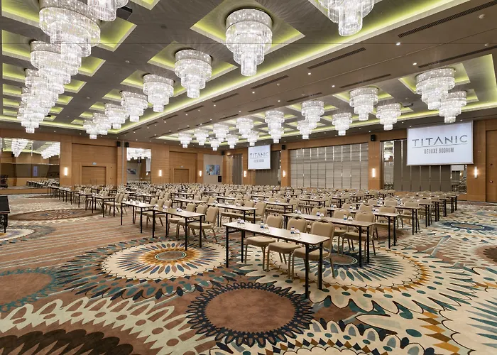 Semesteranläggning (resort) Titanic Luxury Collection Bodrum 5*