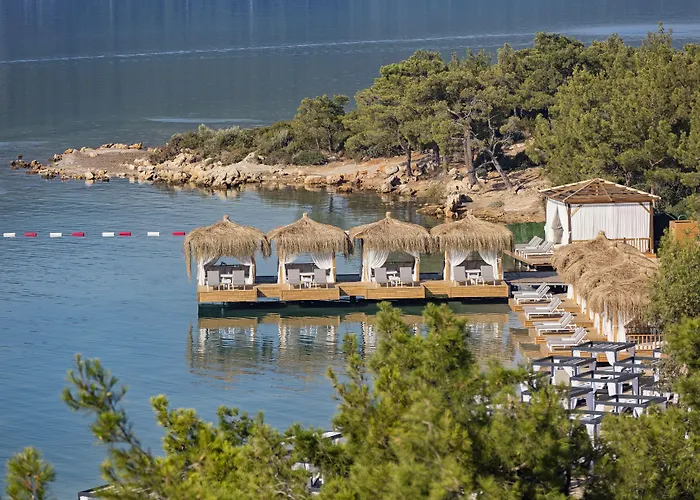 Titanic Luxury Collection Bodrum 5*